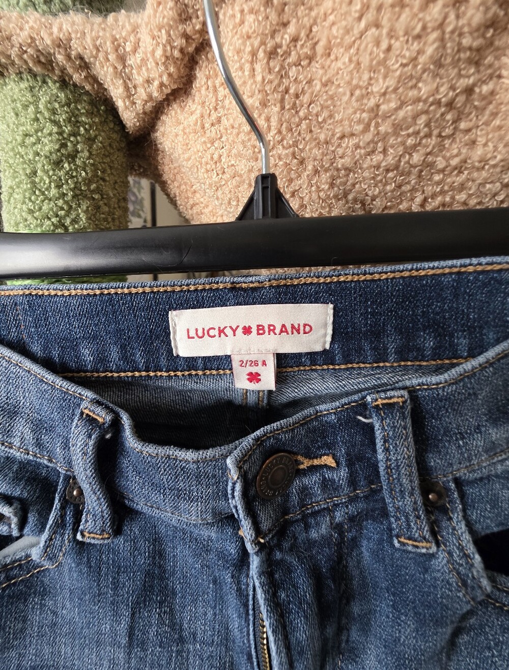 Lucky Brand Dark Blue Skinny Jeans with Contrast Stitching